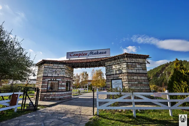 Complex Makaza