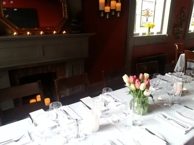 Brownstone Restaurant