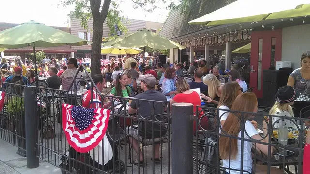 Mr. Jack'ss Sports Bar & Grill