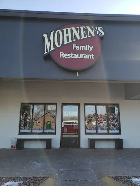Mohnen's Family Restaurant