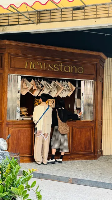 NEWSSTAND