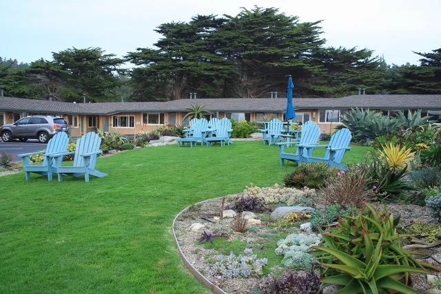 Cambria Shores Inn