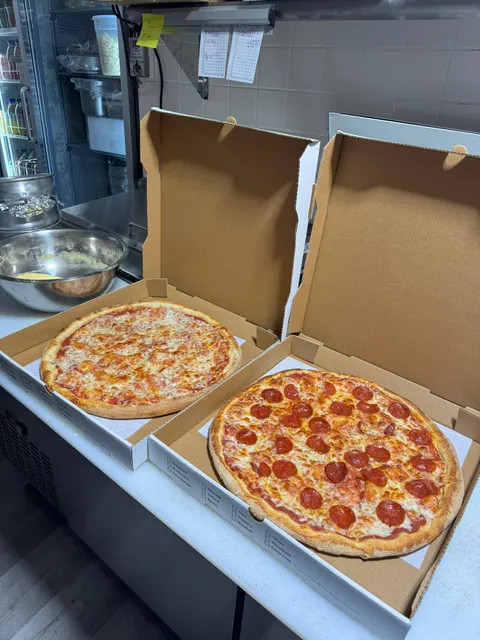 D’Giovanis Big Pizza