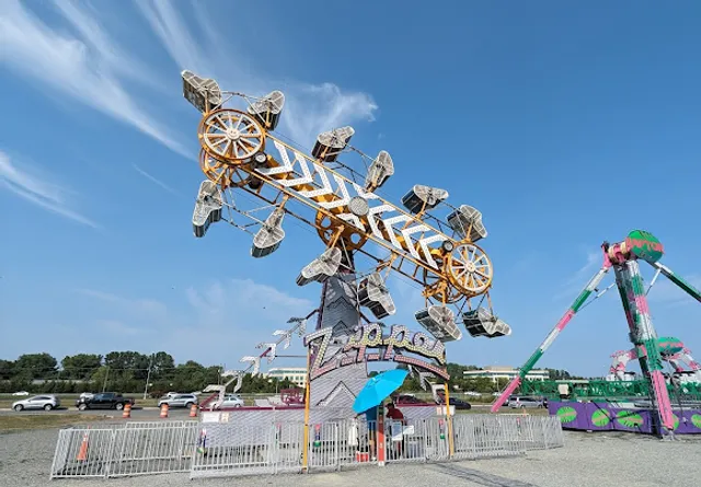 Carnival at One Loudoun