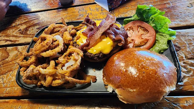 Twisted Root Burger Co.