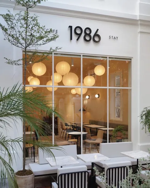 1986 Cafe & Stay - 20 Hồ Xuân Hương