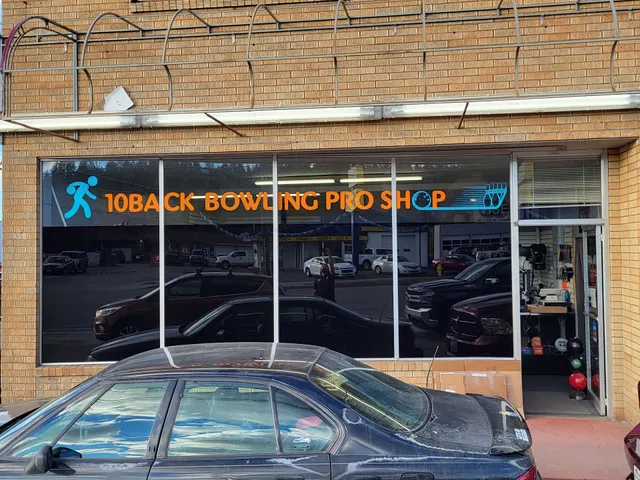 10Back Bowling Pro Shop