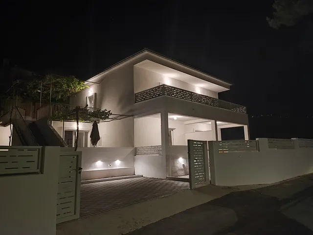 GaLa Apartments Zaostrog