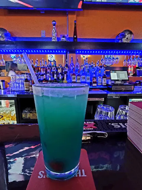 1st and 10 Sports Bar