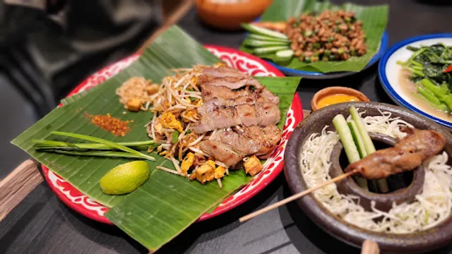 Baan Phadthai SKM A8 Branch