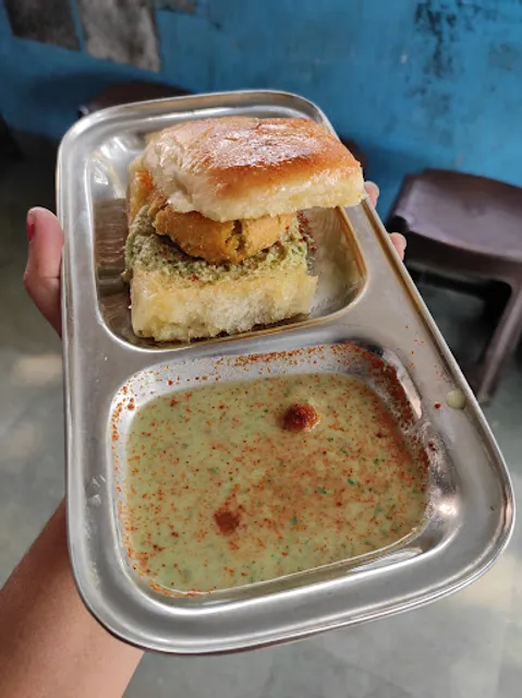 Bombay Vadapav