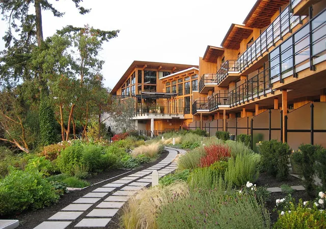 Brentwood Bay Resort & Spa - Adults-Only (16+)