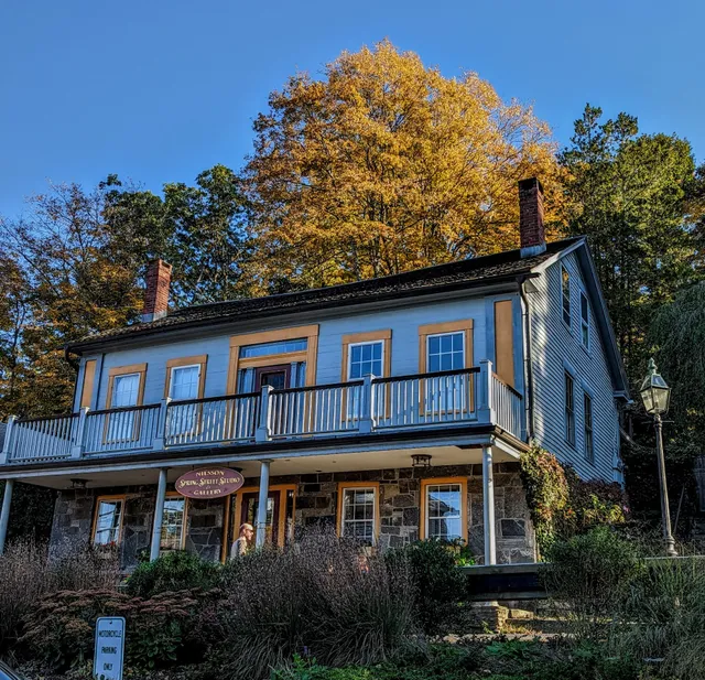 Leif Nilsson Spring Street Studio and Gallery