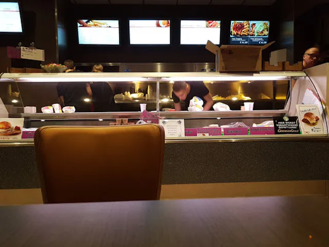 Cafeteria The Sports Corner