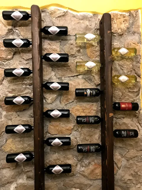 Pizzeria "PizzaDoc - Dal 1986"