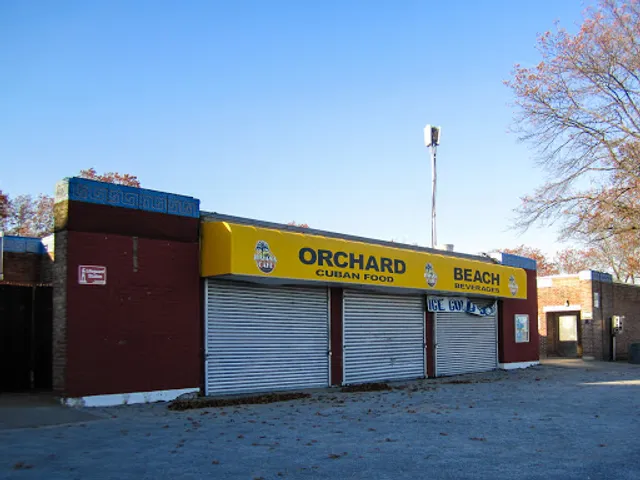 Orchard Beach Snack Bar