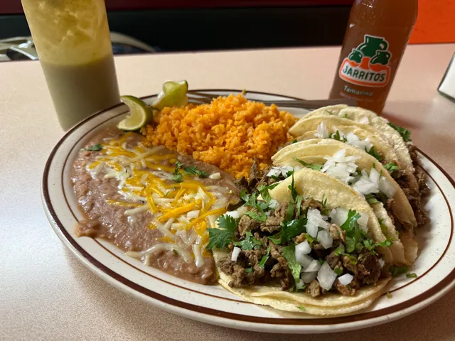 Mi Pueblito Market and Restaurant