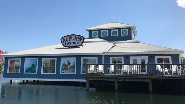 Ron Jon Surf Shop - Barefoot Landing