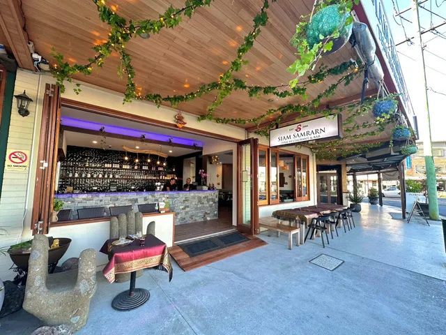 Siam Samrarn Thai Restaurant Graceville Brisbane
