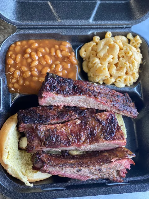 Badd Newz Bbq & Catering