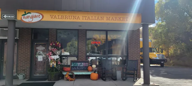 Mangiare Italian Market