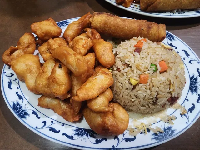 Tray's Garden Chinese Restaurant