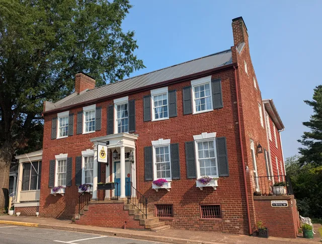 The Holladay House Inn