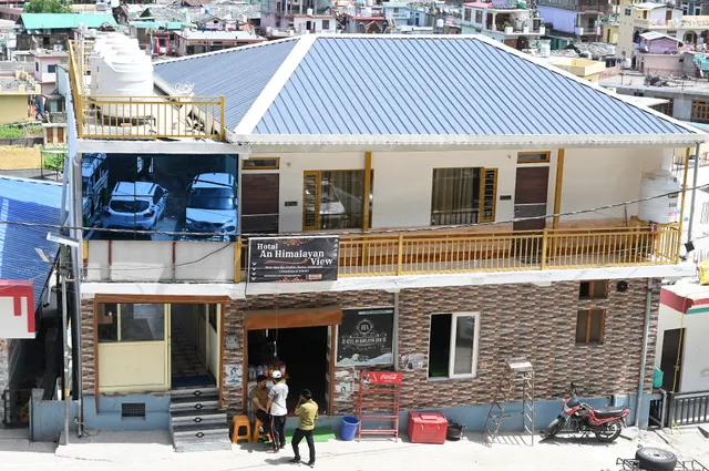 Hotel An Himalayan view