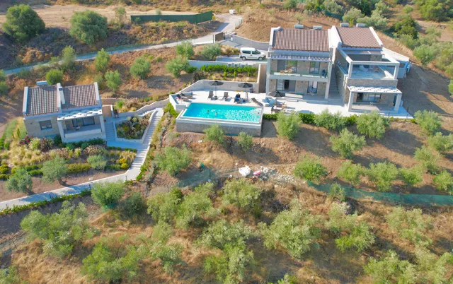 Doceo Refined Living