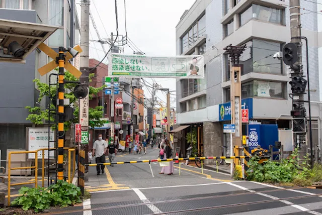 Shōin Shrine Avenue