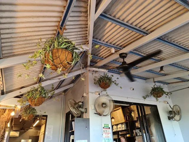 Espresso & Co Cafe Palm Cove