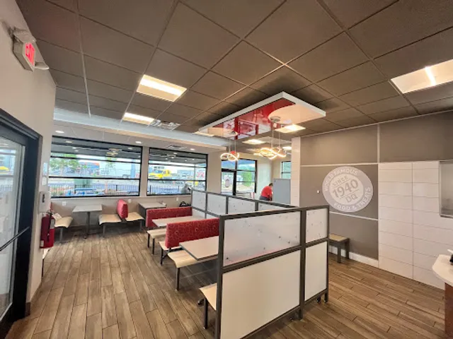 Dairy Queen Grill & Chill