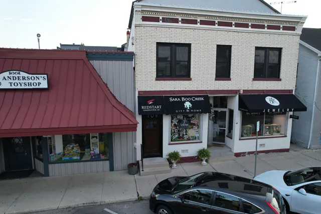 SaraBoo Creek Naperville