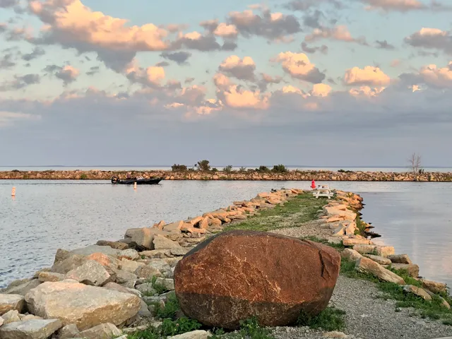 Oconto City Breakwater Park