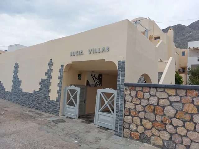 Lucia Villas