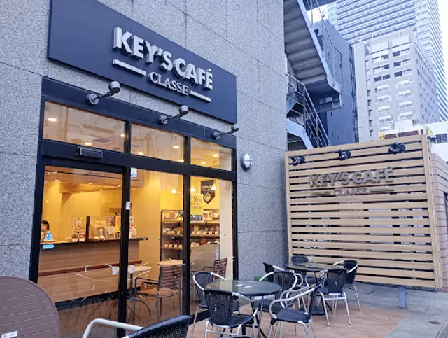 KEY’S CAFÉ -CLASSE-
