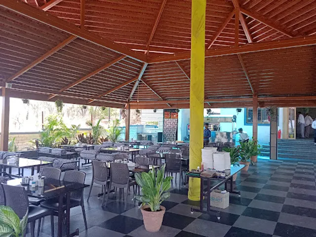 HOTEL SUKHSAGAR INN ! Pure veg