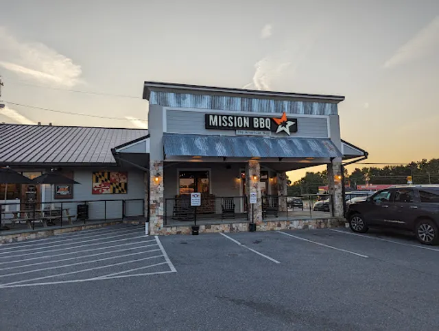 MISSION BBQ