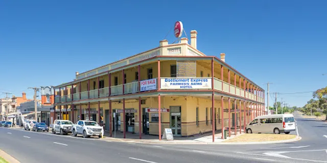 Nhill Farmers Arms Hotel
