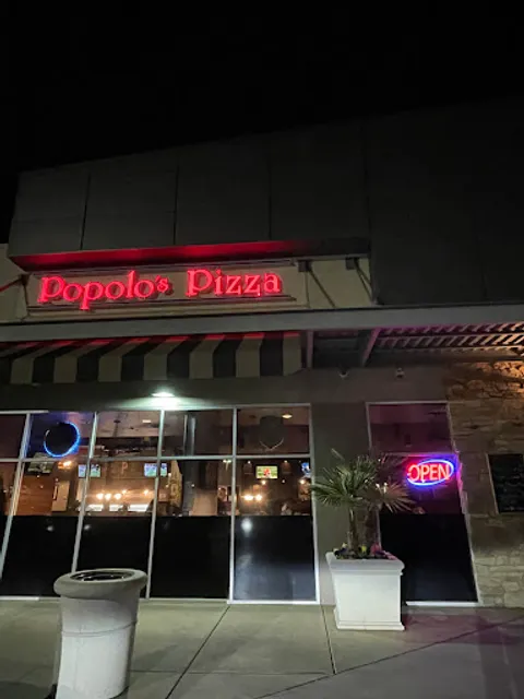 Popolo's Pizza