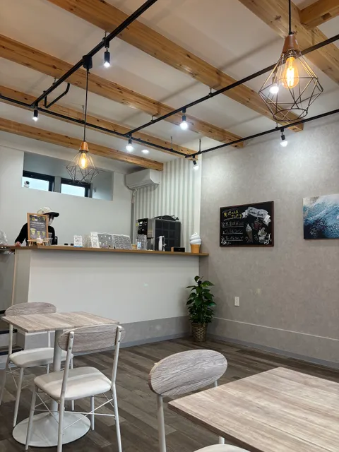 クリームフェスト 太宰府店