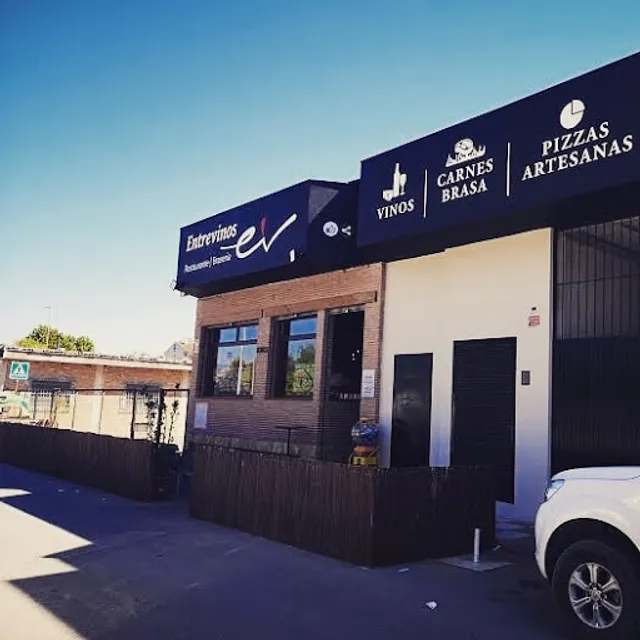 Entrevinos Restaurante/Brasería.