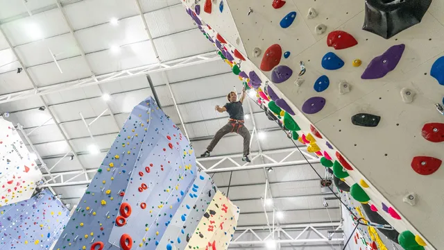 Sharma Climbing Madrid