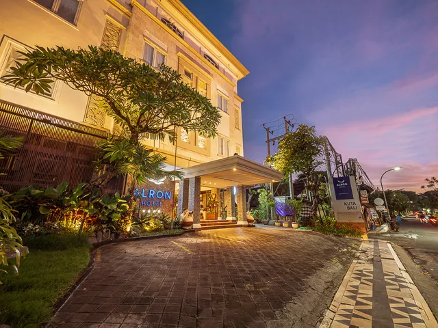 Alron Hotel Kuta