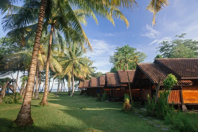 Sumatra Surf Resort