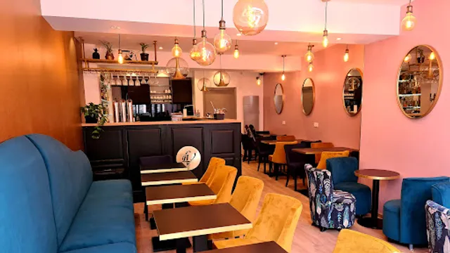 Le Vintage - cocktail Bar