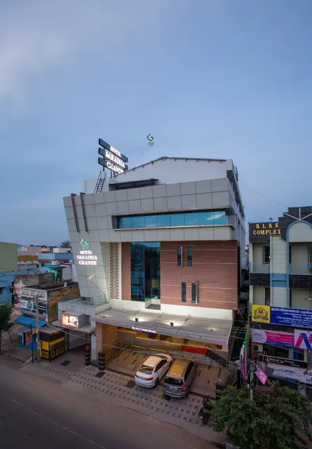 HOTEL SARADHA GRANDE