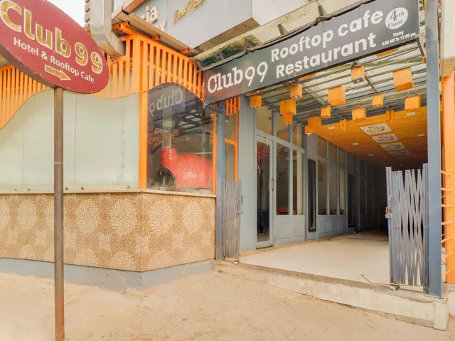 Hotel O Club99 Hotel & Rooftop-Cafe