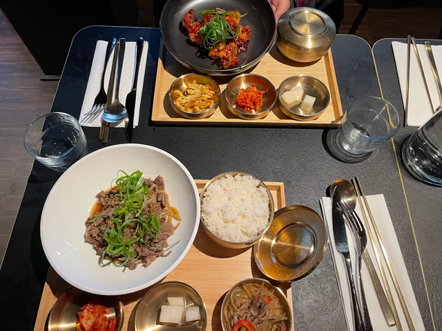 KOMO Korean Steakhouse