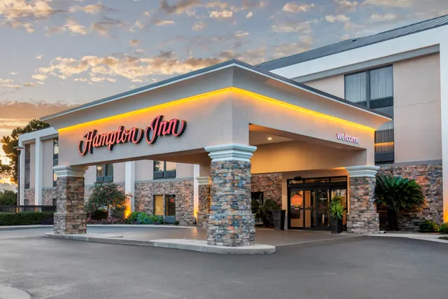 Hampton Inn Adel